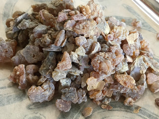 Myrrh 14g minimum (14g = 1/2oz)